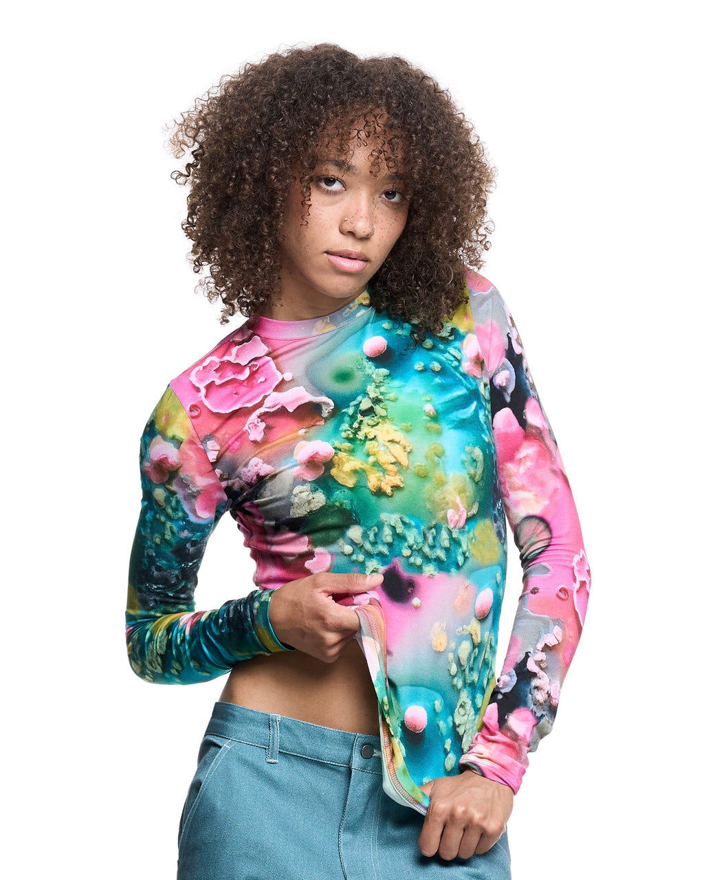 Sophie Tee | Neon Aspergillus